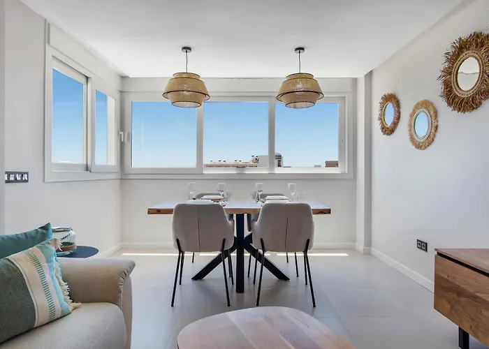 Lejlighed Moderno, Con Vistas Y Garaje A 100 Metros De La Playa *