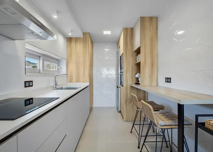 Lejlighed Moderno, Con Vistas Y Garaje A 100 Metros De La Playa Torremolinos