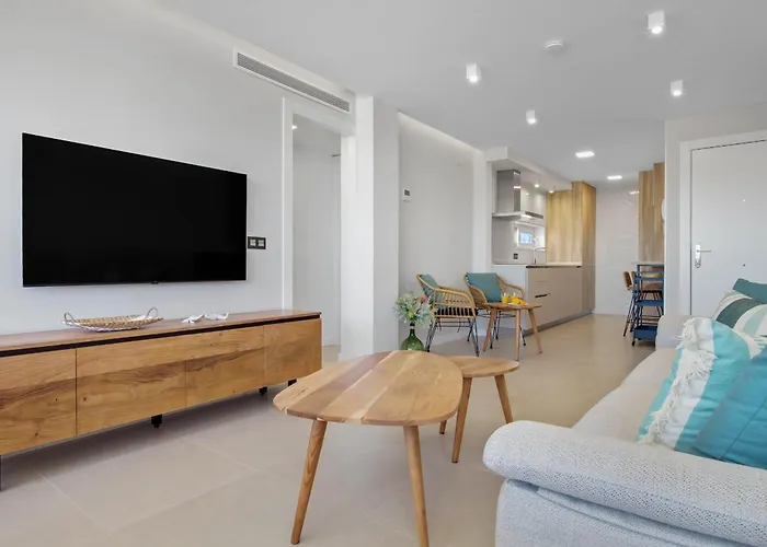 Moderno, Con Vistas Y Garaje A 100 Metros De La Playa Apartmán