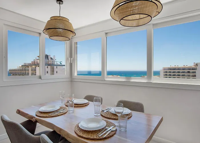 Moderno, Con Vistas Y Garaje A 100 Metros De La Playa Apartmán